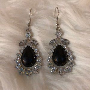 Aretes  negros